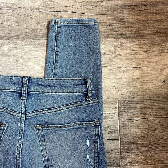 LOVERS AND FRIENDS High Rise Stretch Skinny Jeans (Size 26) - Picture 6 of 11